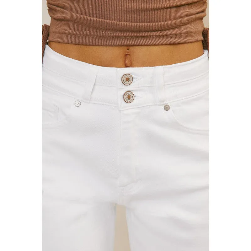 STRAIGHT JEANS