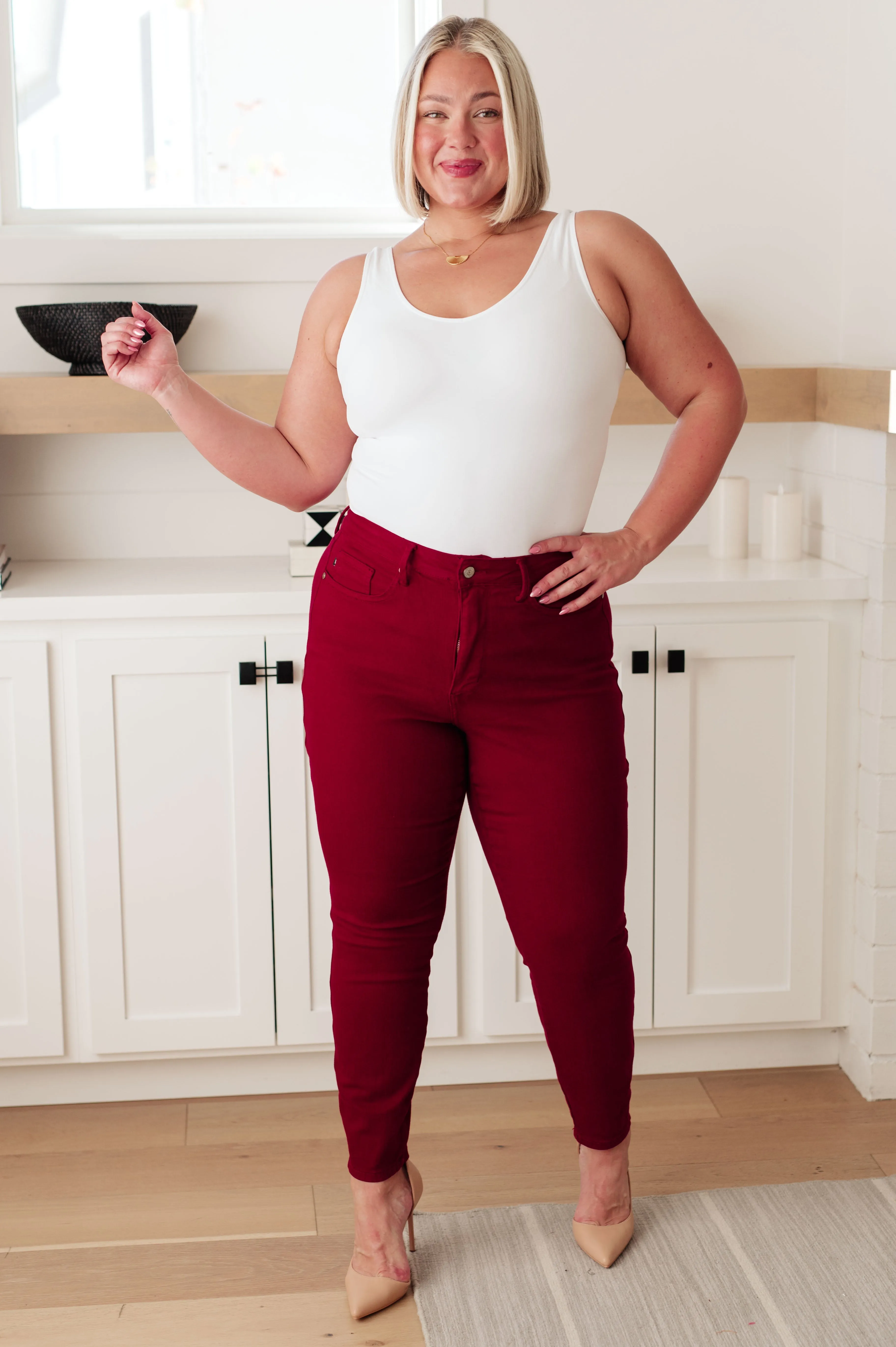 The Gabriela- Scarlet Tummy Control Judy Blue Jeans