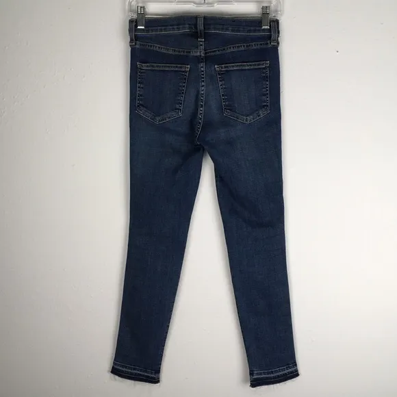 Veronica Beard Debbie 10” Skinny Striped Jeans