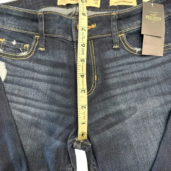 Women’s Hollister Low-Rise Super Skinny Jeans, W26x28L. NWT Raw Hem