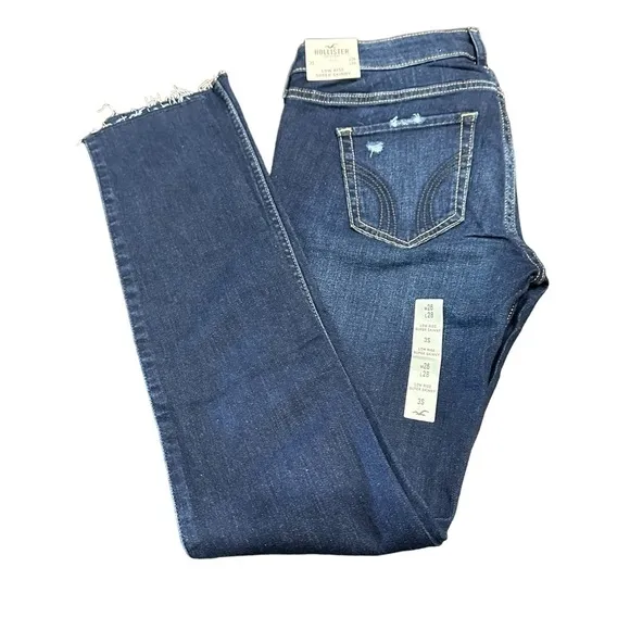 Women’s Hollister Low-Rise Super Skinny Jeans, W26x28L. NWT Raw Hem